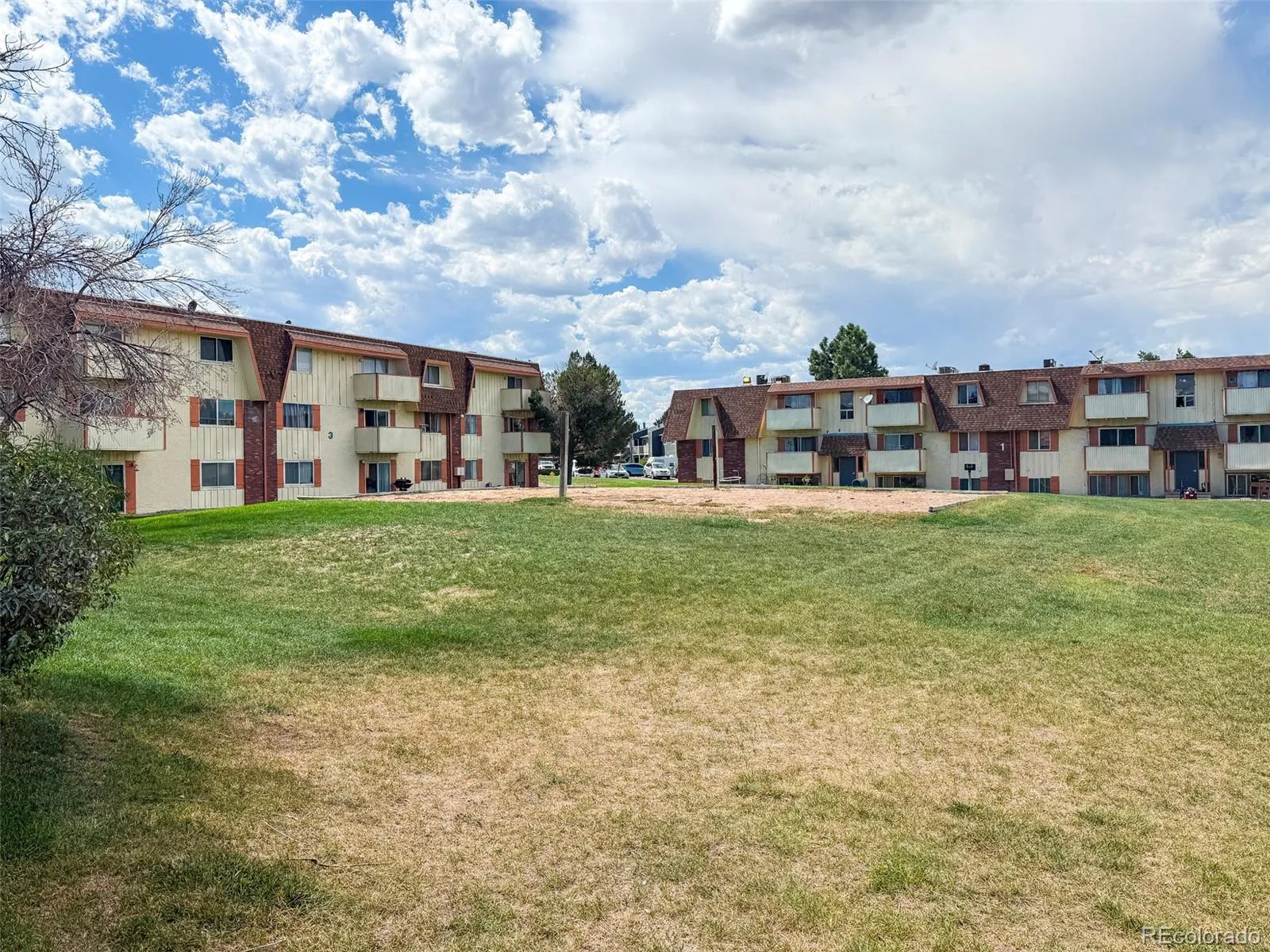 10211 Ura Lane #4-107 Denver CO 80260 | MLS #REC7839866 08262026154338 1600 15