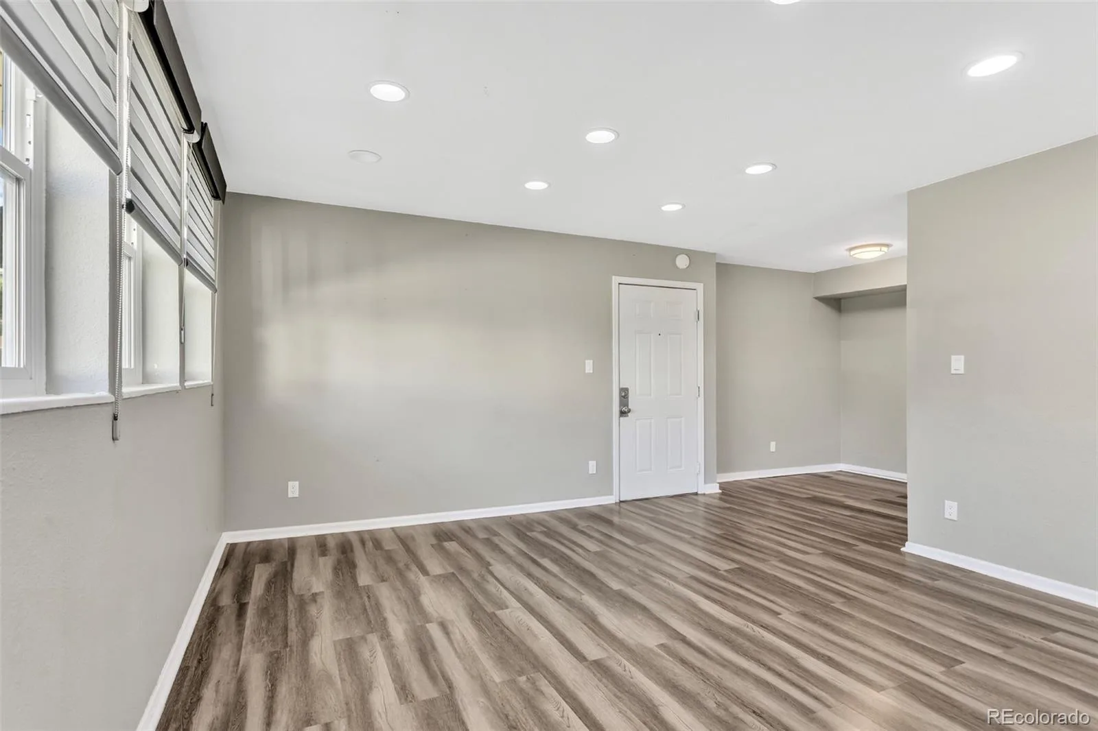 10211 Ura Lane #4-107 Denver CO 80260 | MLS #REC7839866 08262026154338 1600 3