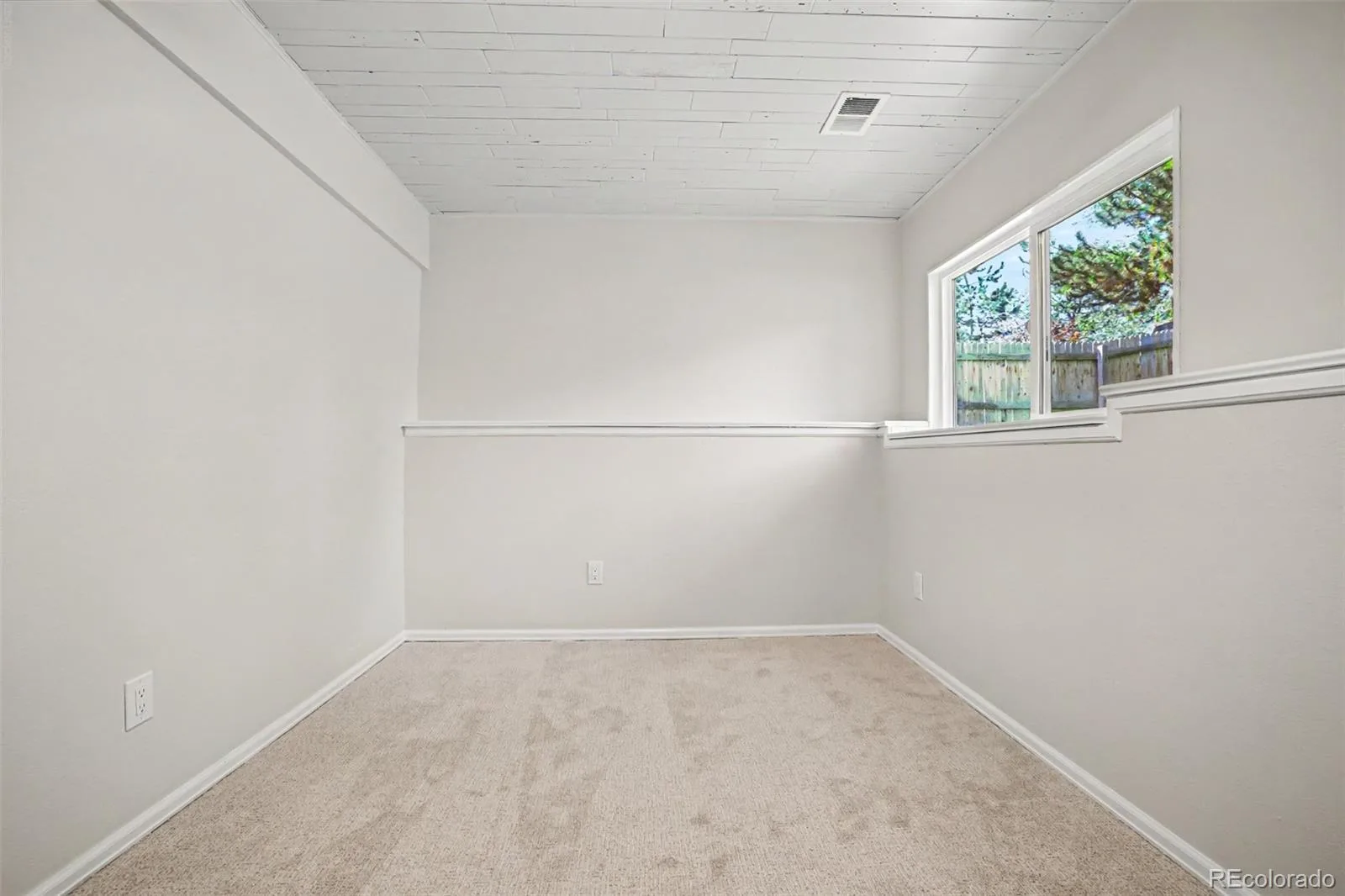 7483 Benton Street Arvada CO 80003 | MLS #REC7842693 08062026181927 1600 12