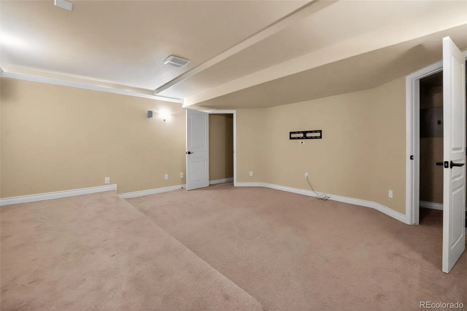 15258 W 75th Place Arvada CO 80007 | MLS #REC7843005 07202026151426 1600 24