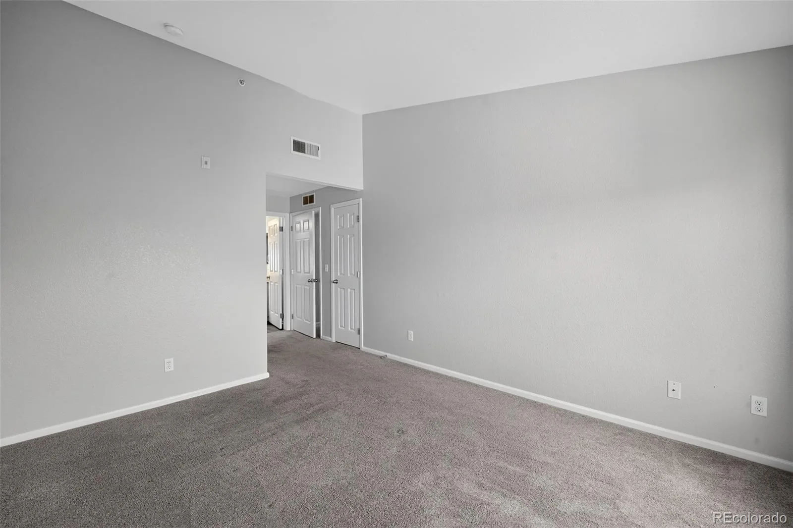 1601 Fraser Court #202 Aurora CO 80011 | MLS #REC7844095 07312026172855 1600 15