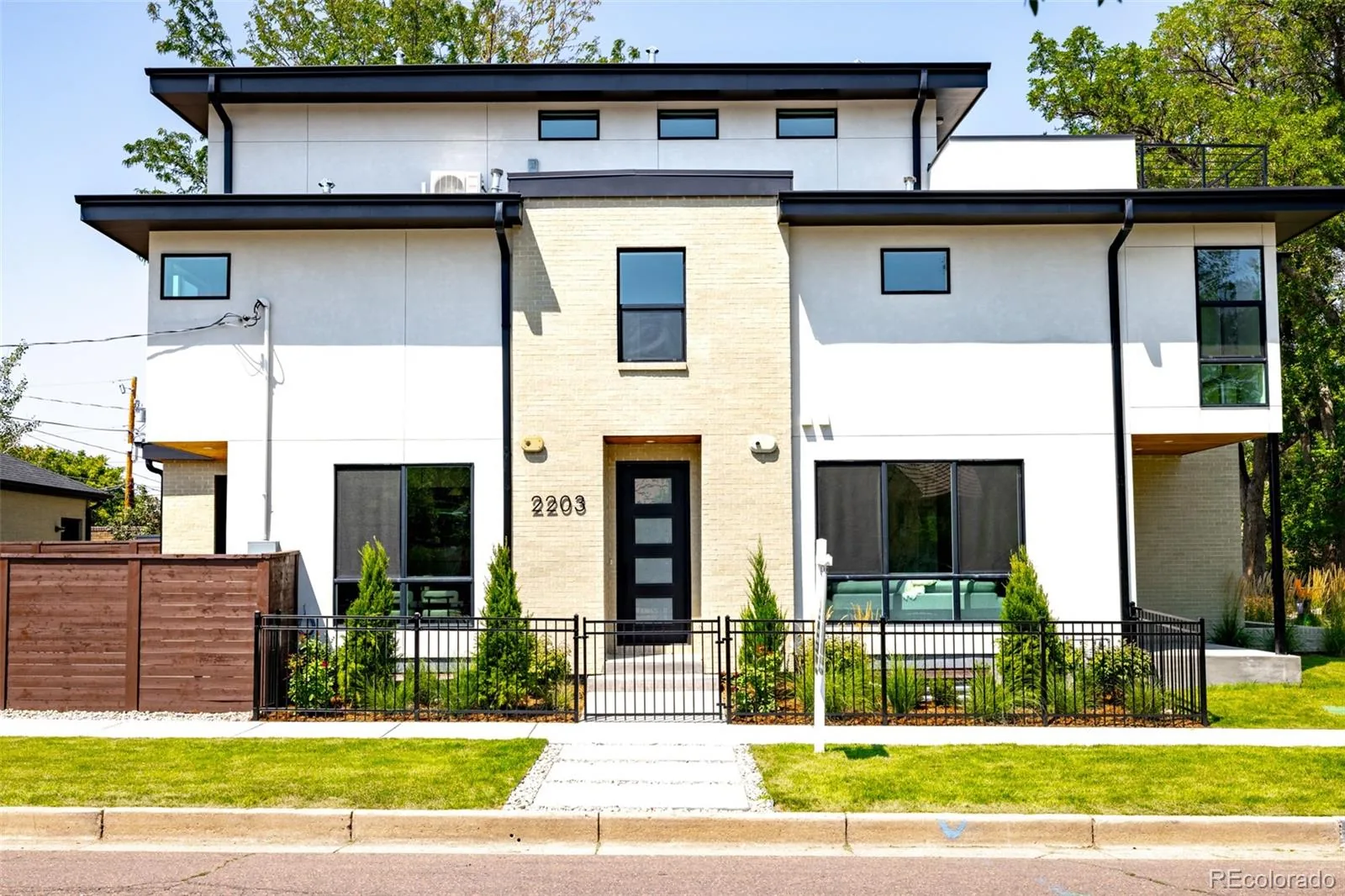 2203 W 37th Avenue Denver CO 80211 | MLS #REC7845032 08172026204602 1600 1