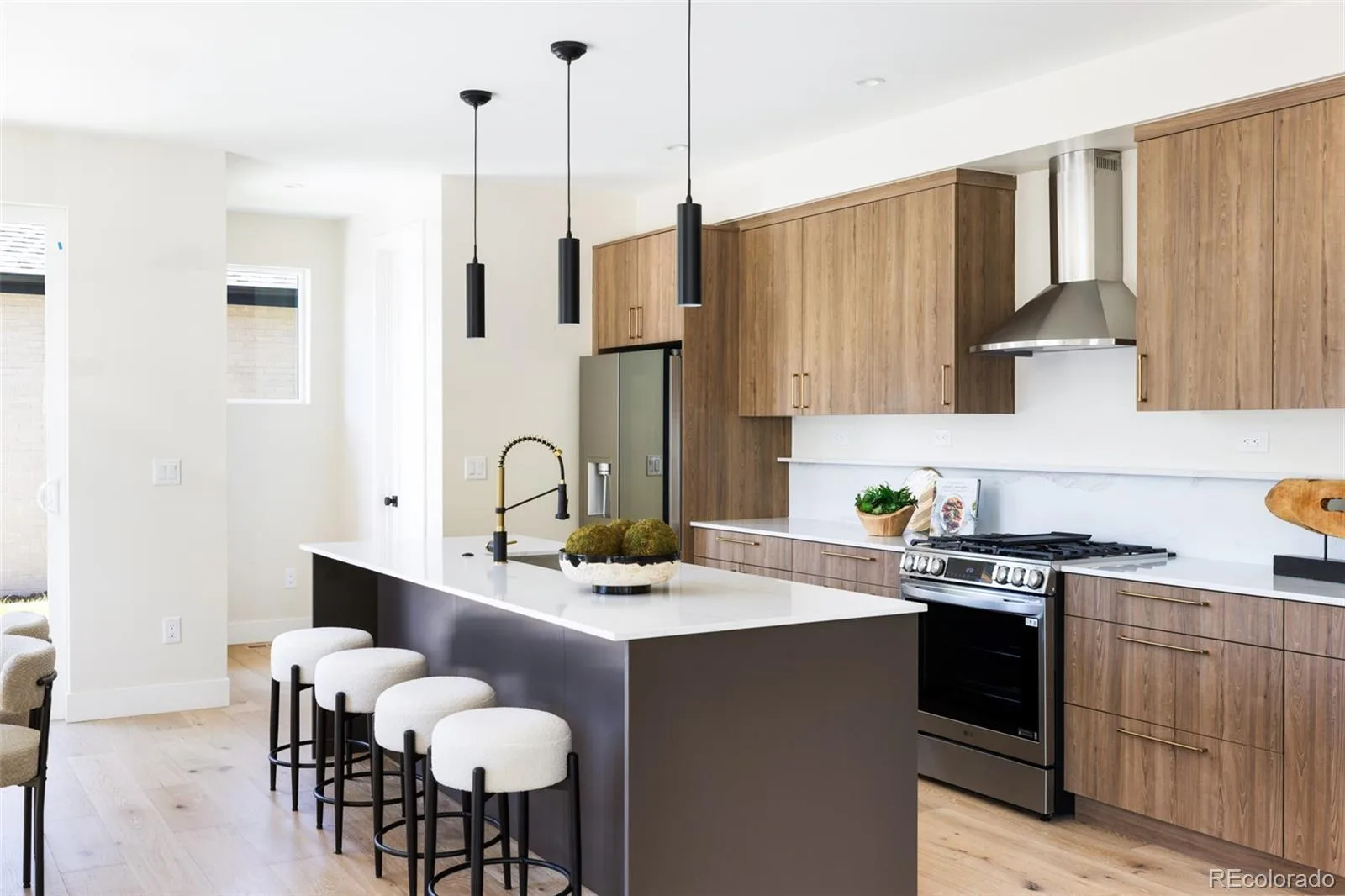 2203 W 37th Avenue Denver CO 80211 | MLS #REC7845032 08172026204602 1600 8
