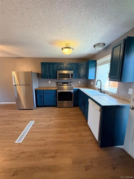 16901 E Chenango Avenue #D Aurora CO 80015 MLS #REC7846600 07122026132315 800 11