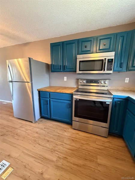 16901 E Chenango Avenue #D Aurora CO 80015 MLS #REC7846600 07122026132315 800 9