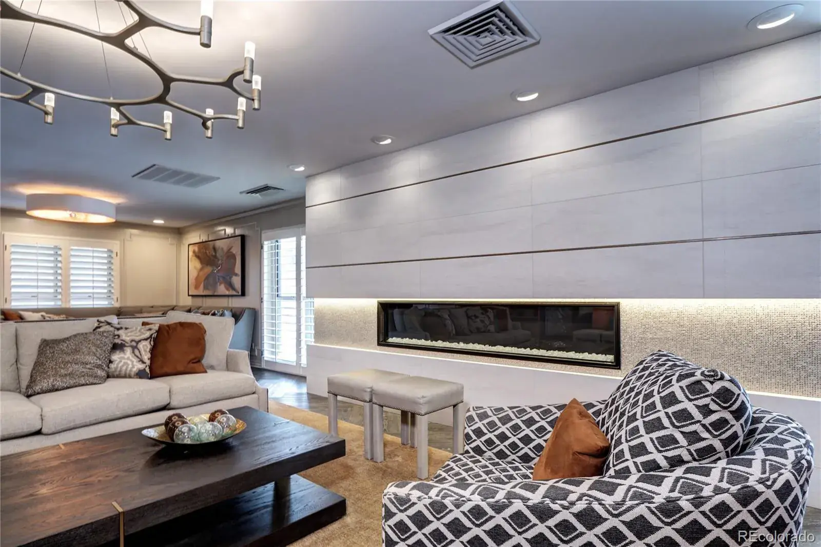 02032026213640 1600 16