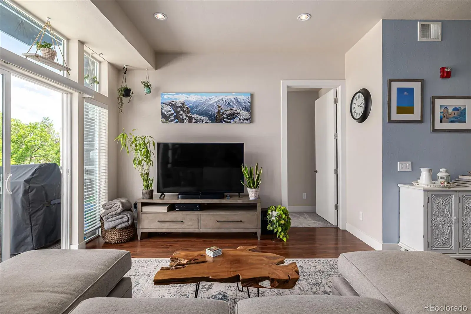 01212026211956 1600 11