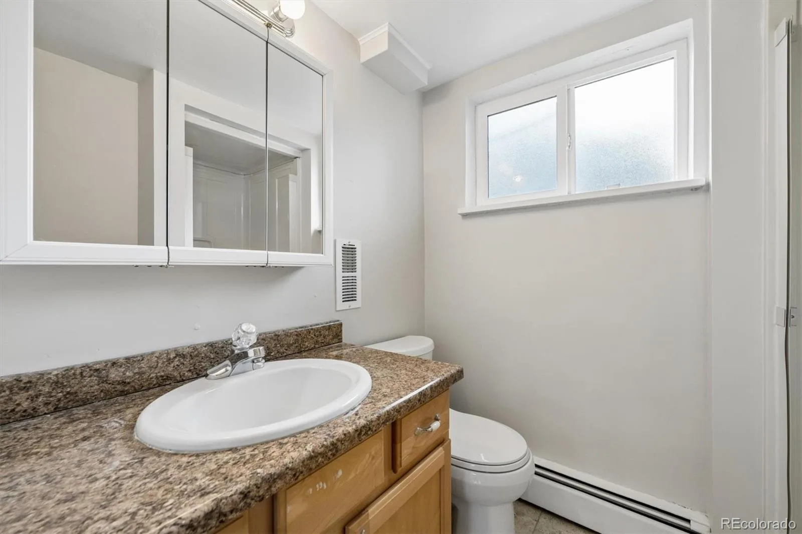 8419 Ames Street Arvada CO 80003 MLS #REC7847992 06232026033710 1600 16