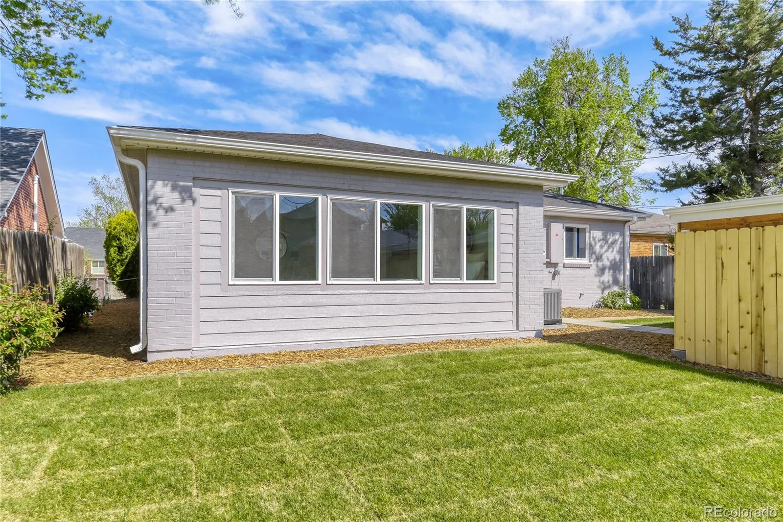2631 Kearney Street Denver CO 80207 MLS #REC7851248 04232026183550 1600 26