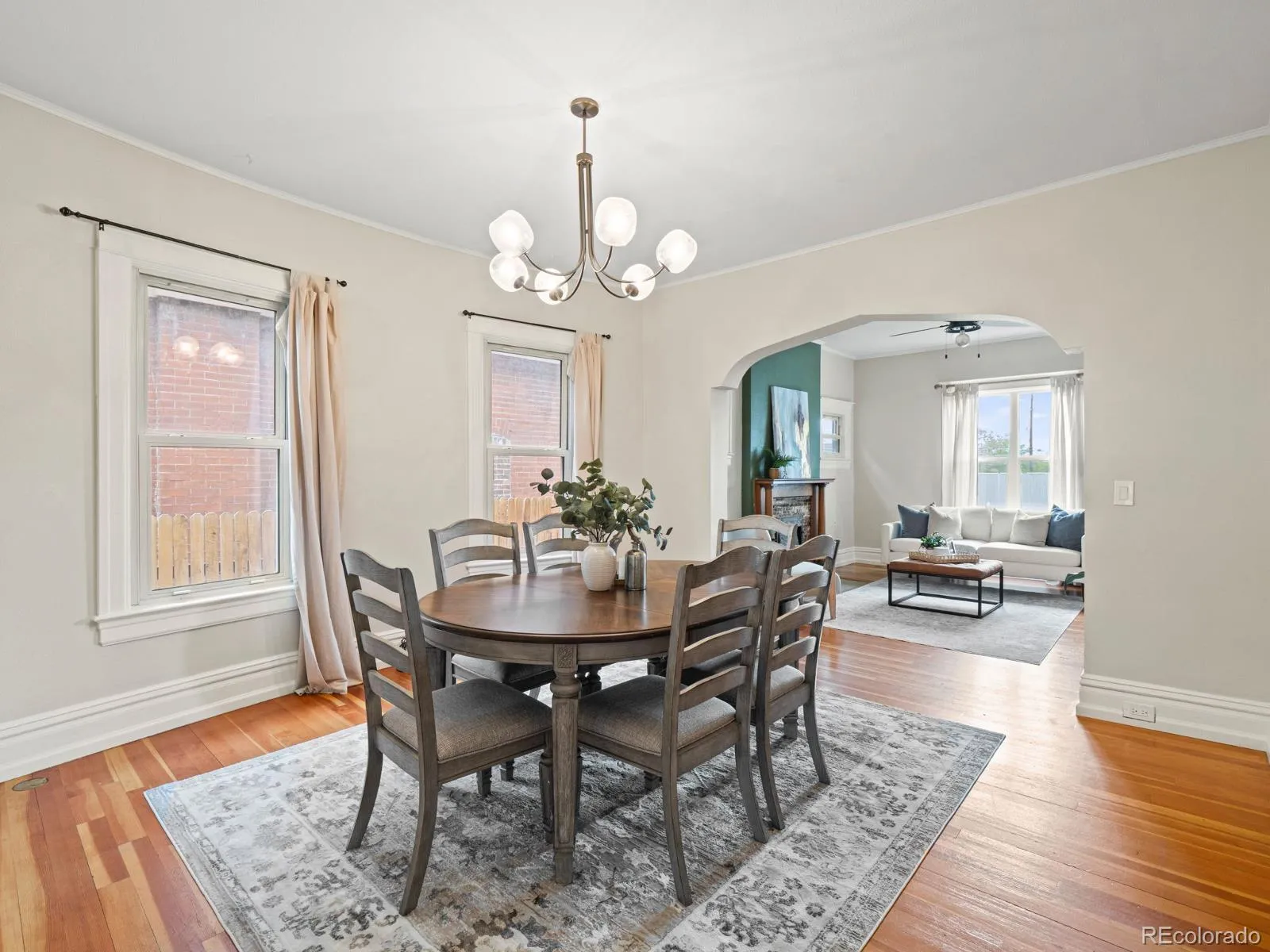 350 S Lincoln Street Denver CO 80209 MLS #REC7852895 05202026223943 1600 7