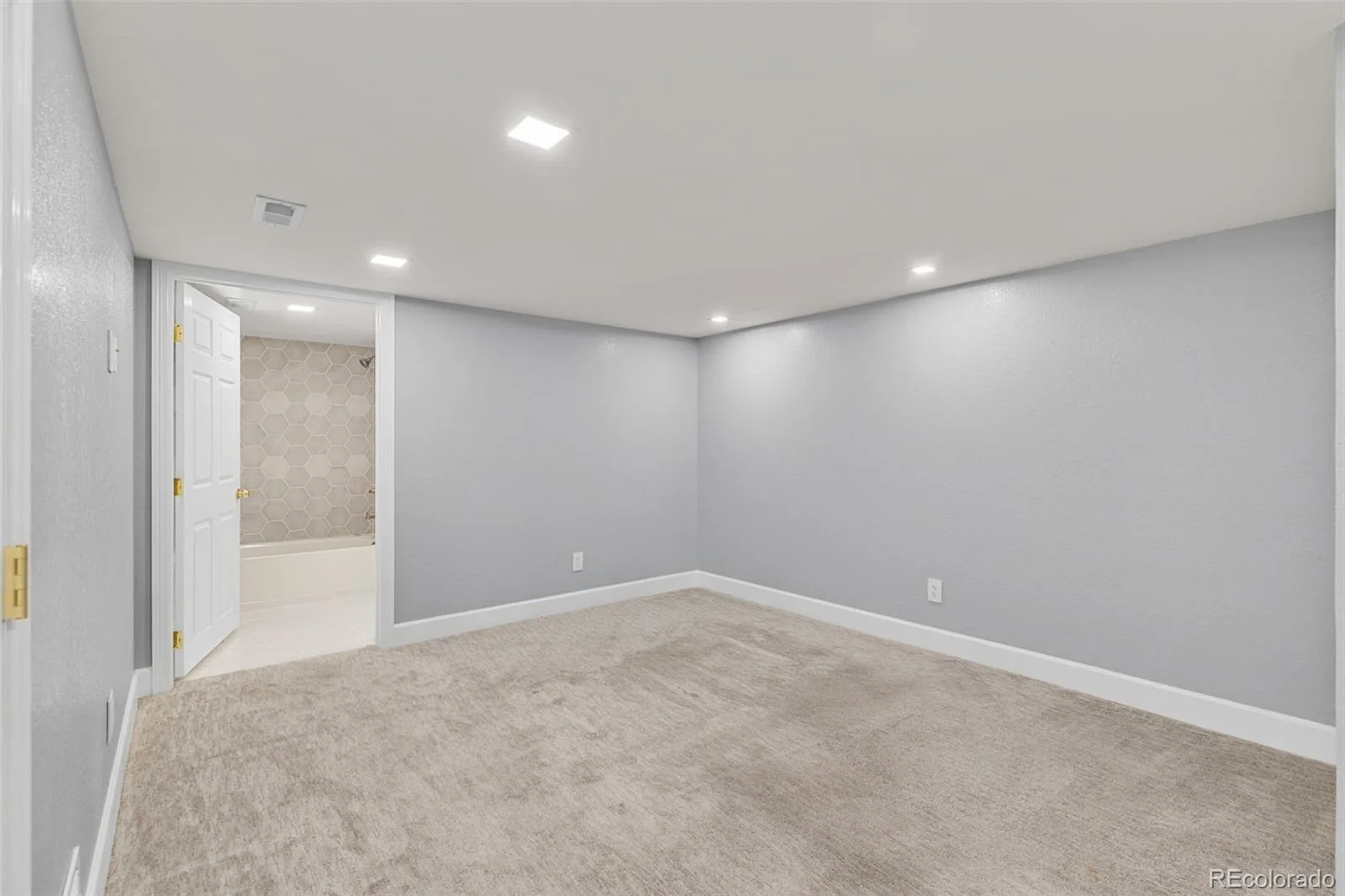 11056 Clay Drive Denver CO 80234 MLS #REC7857782 06082026204709 1600 36