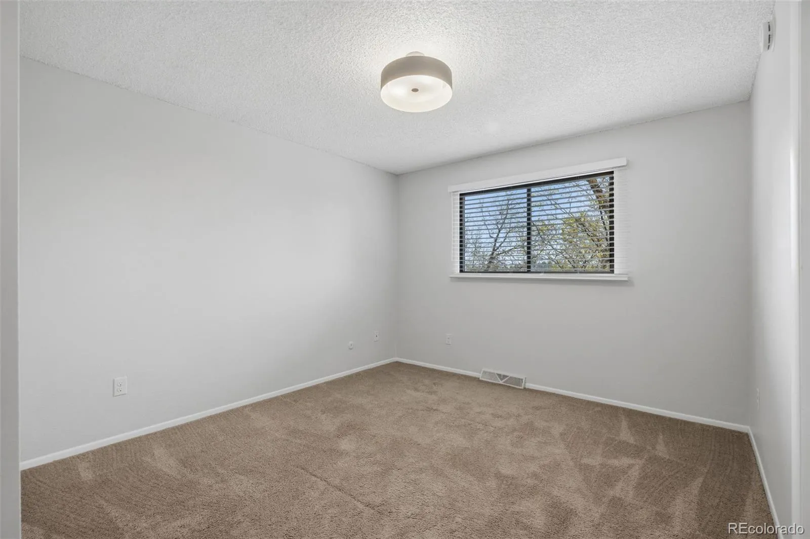 04152026165134 1600 21