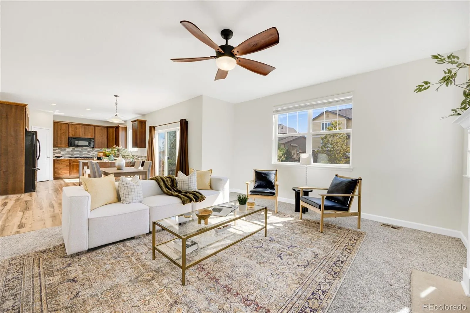 26070 E Davies Drive Aurora CO 80016 MLS #REC7859579 04232026003656 1600 16