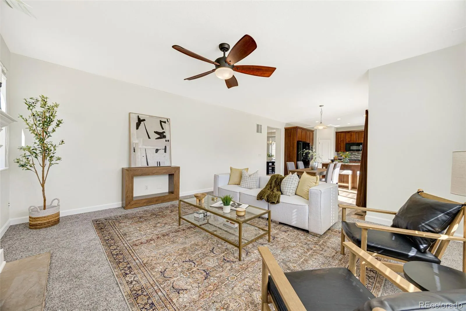 26070 E Davies Drive Aurora CO 80016 MLS #REC7859579 04232026003656 1600 18