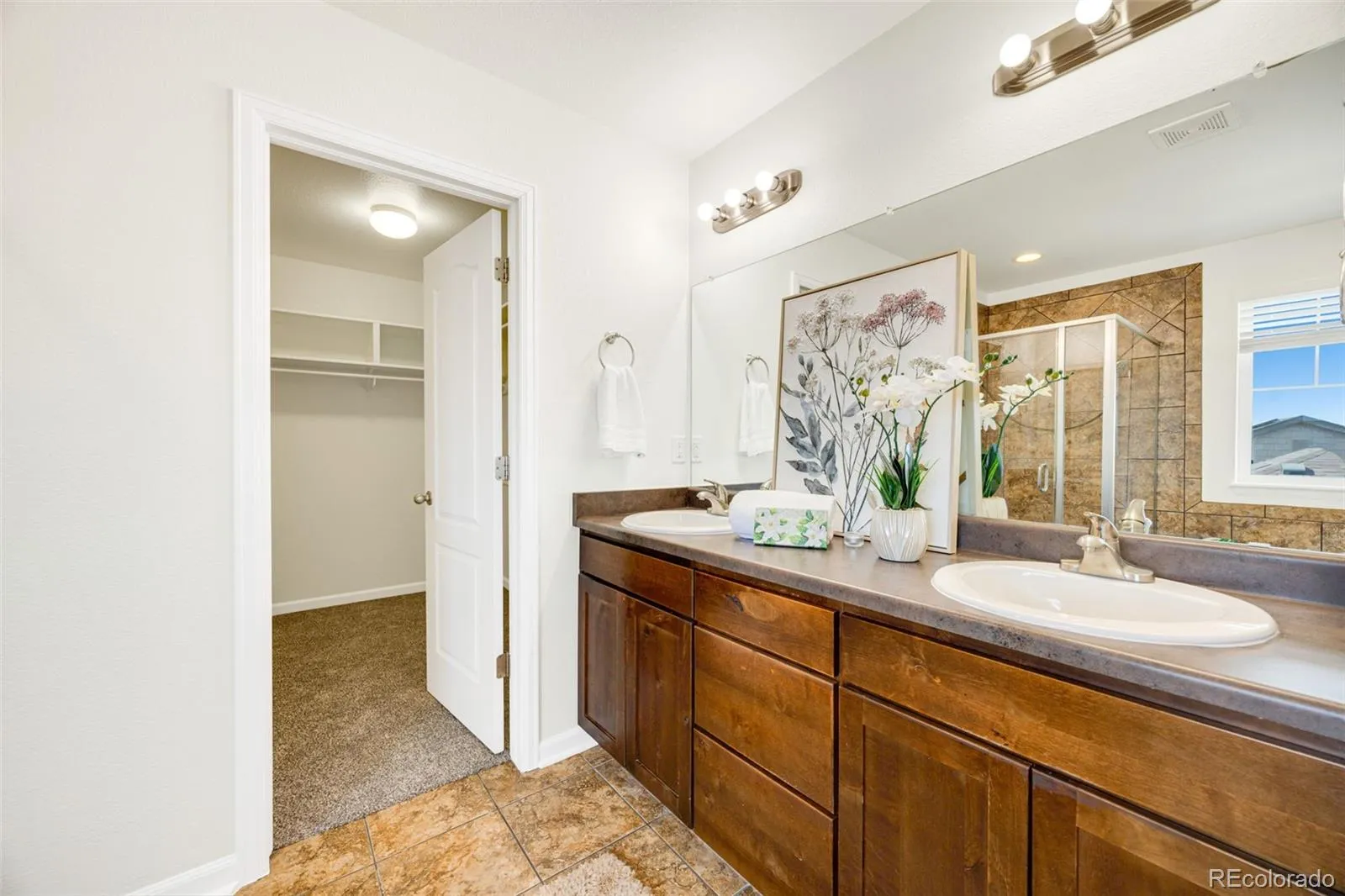 26070 E Davies Drive Aurora CO 80016 MLS #REC7859579 04232026003656 1600 26