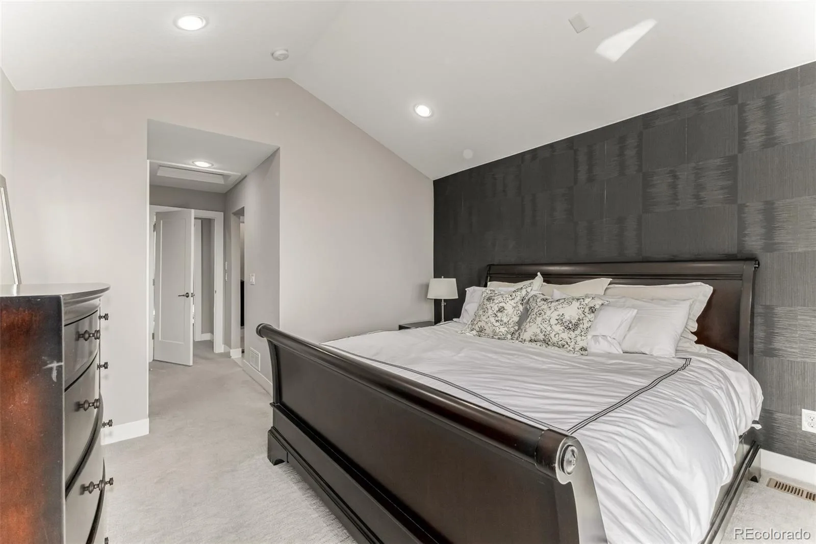 6984 E 1st Avenue Denver CO 80230 MLS #REC7861797 06122026232324 1600 25