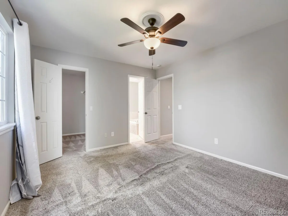 9889 Thornbury Way Littleton CO 80129 | MLS #REC7864212 08272026205538 1200 15