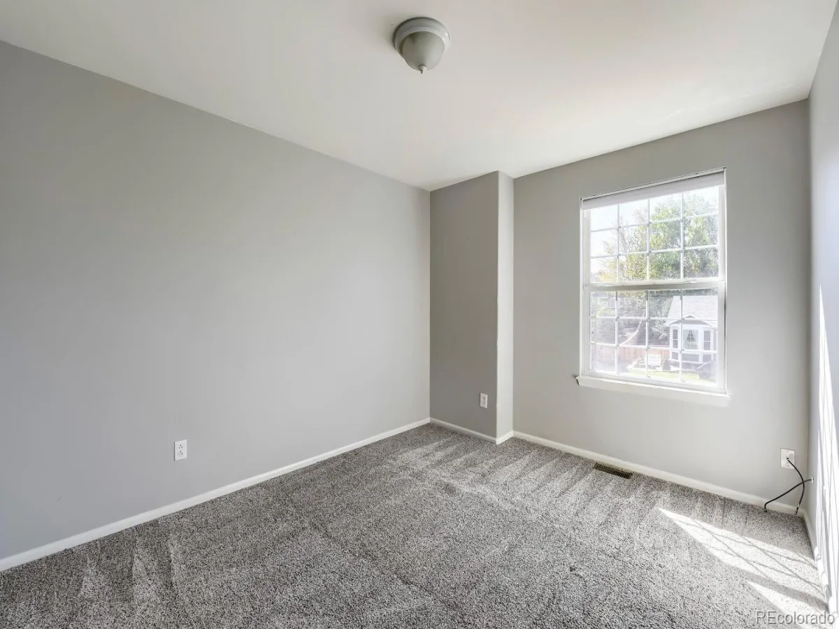 9889 Thornbury Way Littleton CO 80129 | MLS #REC7864212 08272026205538 1200 18