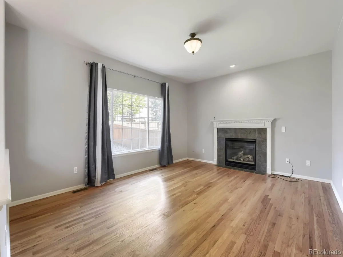 9889 Thornbury Way Littleton CO 80129 | MLS #REC7864212 08272026205538 1200 9