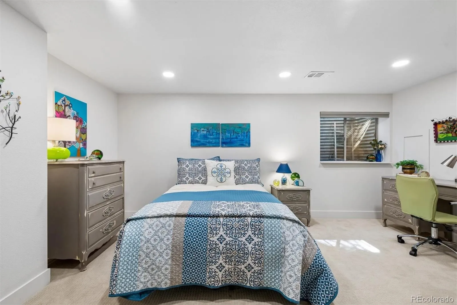 1567 W Briarwood Avenue Littleton CO 80120 MLS #REC7864676 05232026182404 1600 26