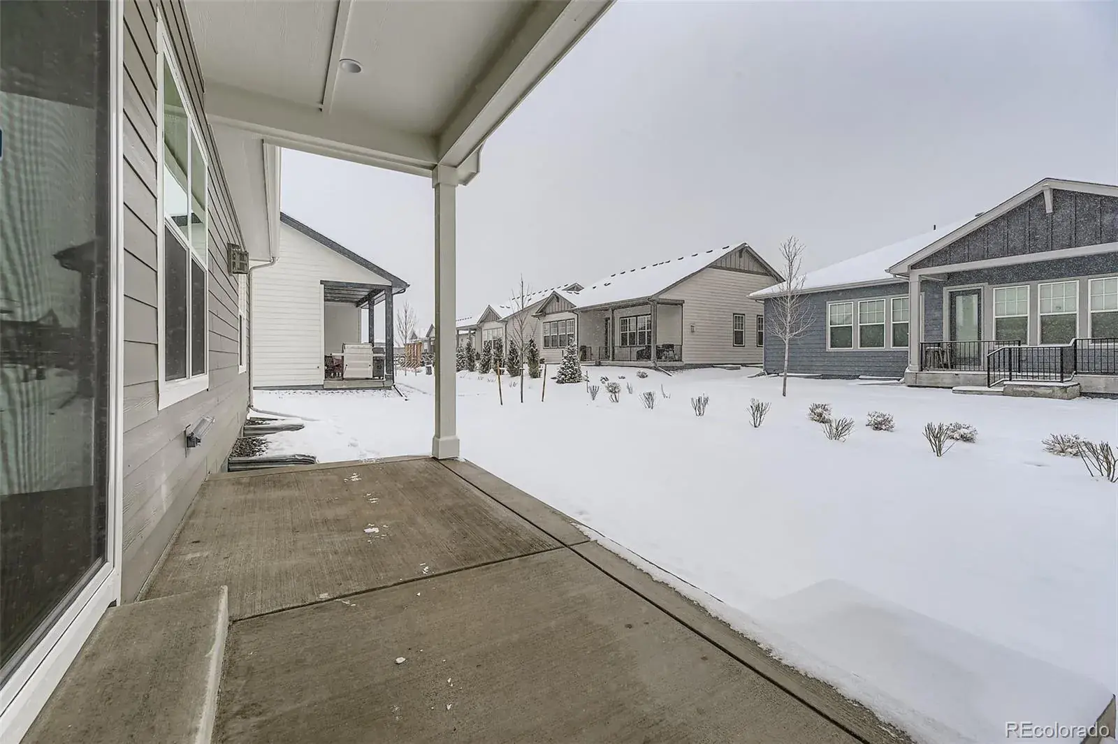 8942 S Riviera Way Aurora CO 80016 MLS #REC7865358 01282026154752 1600 25
