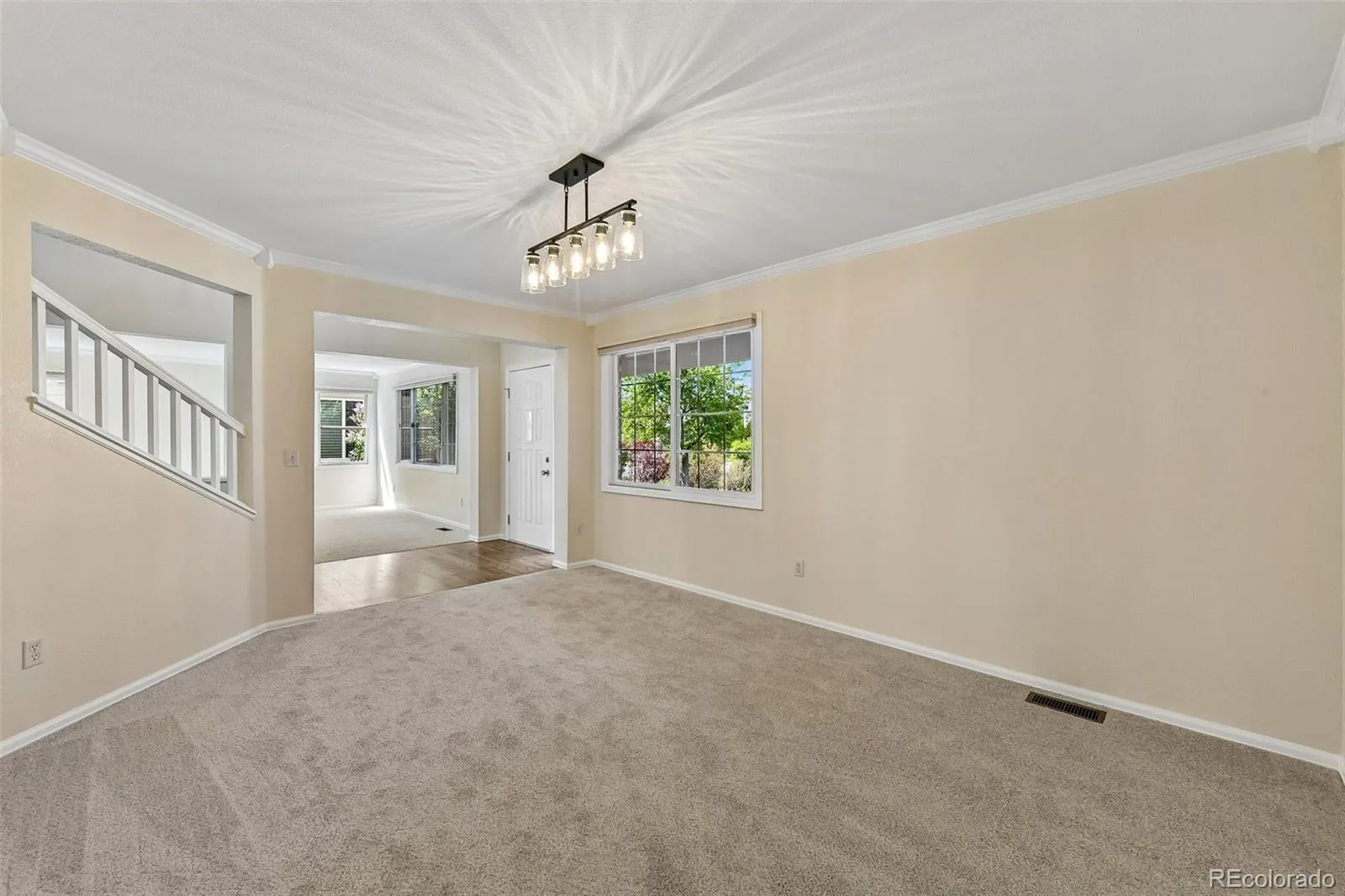 04092026223916 1600 19