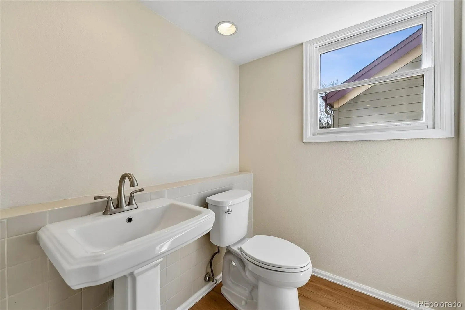 04092026223916 1600 22