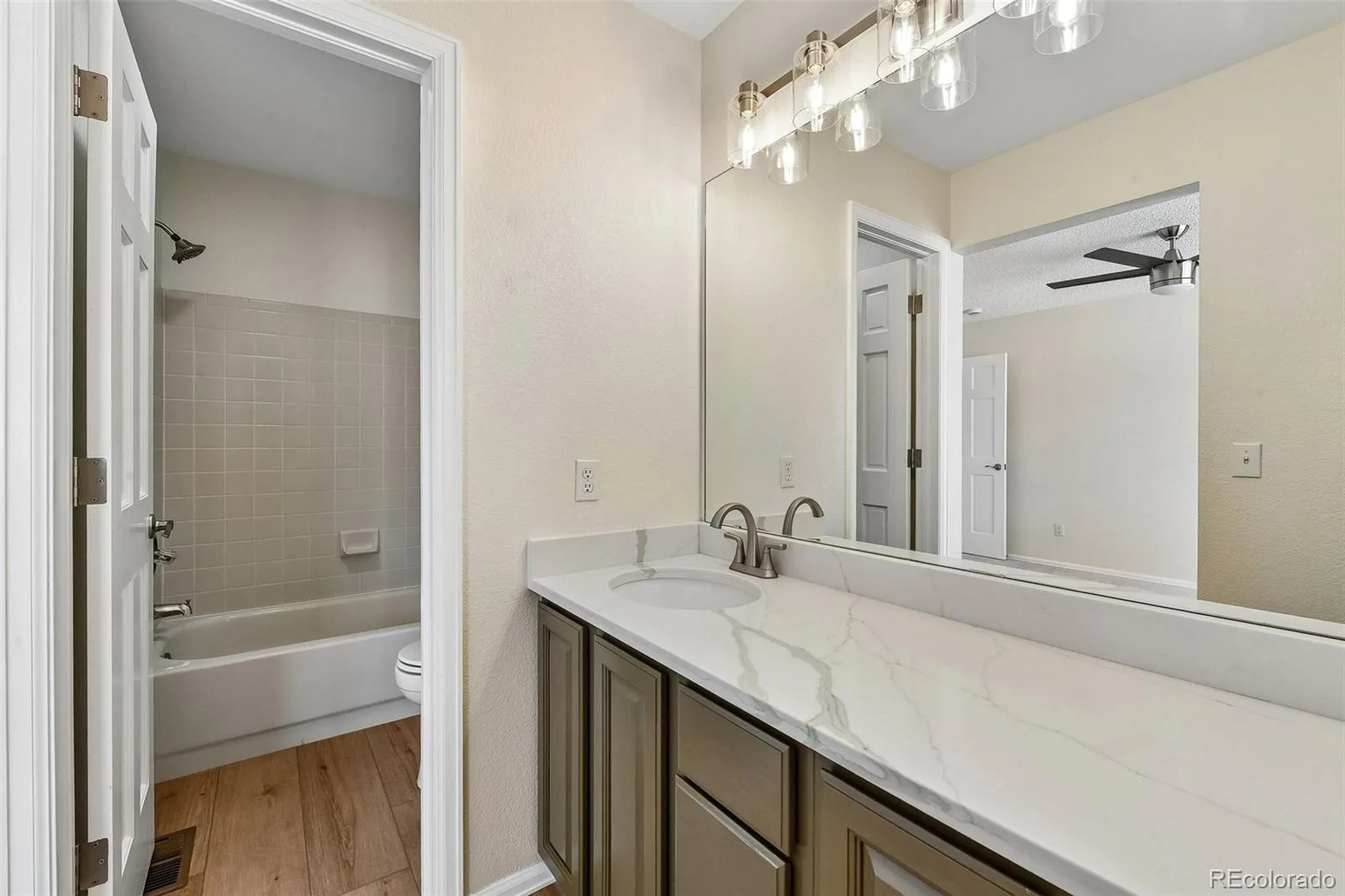 9268 Canyon Wren Court Highlands Ranch CO 80126 MLS #REC7866591 06022026063007 1600 35