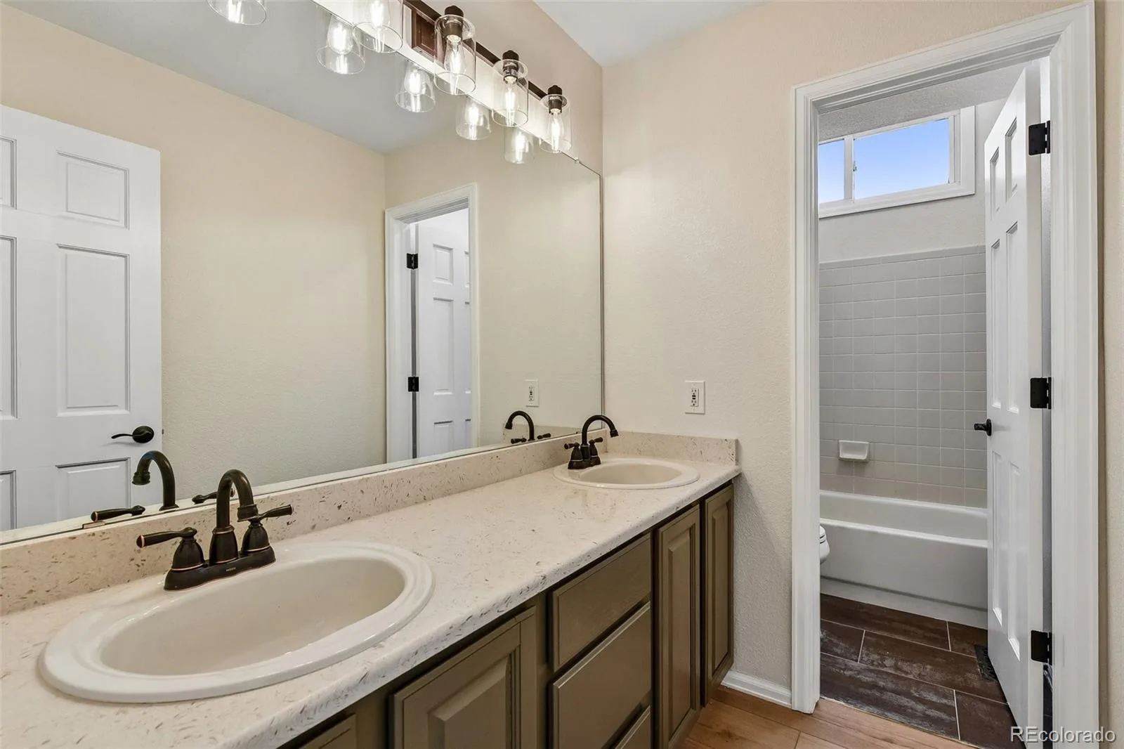 9268 Canyon Wren Court Highlands Ranch CO 80126 MLS #REC7866591 06022026063007 1600 39