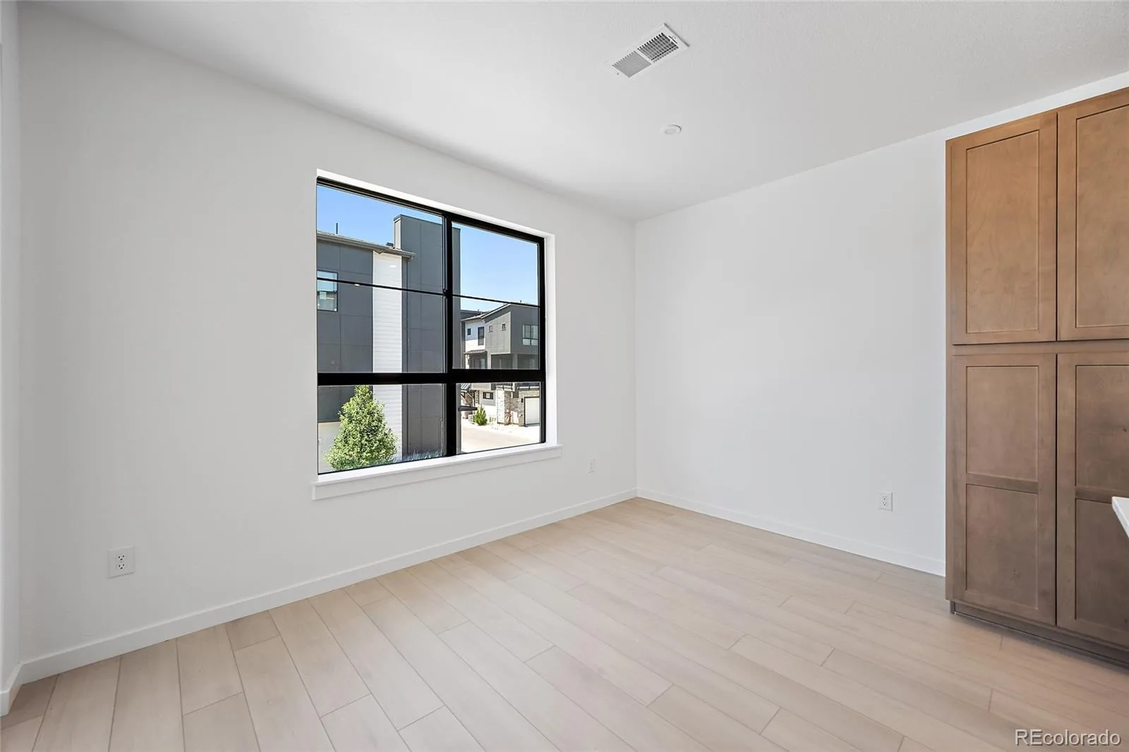 2020 S Holly Street #3 Denver CO 80222 MLS #REC7867127 07172026164509 1600 10