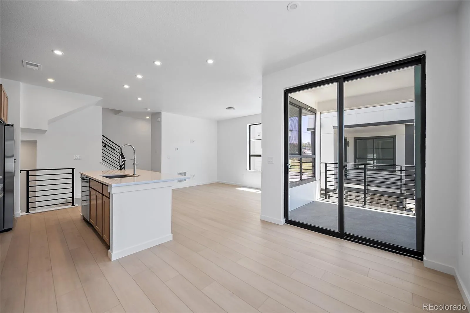 2020 S Holly Street #3 Denver CO 80222 MLS #REC7867127 07172026164509 1600 11
