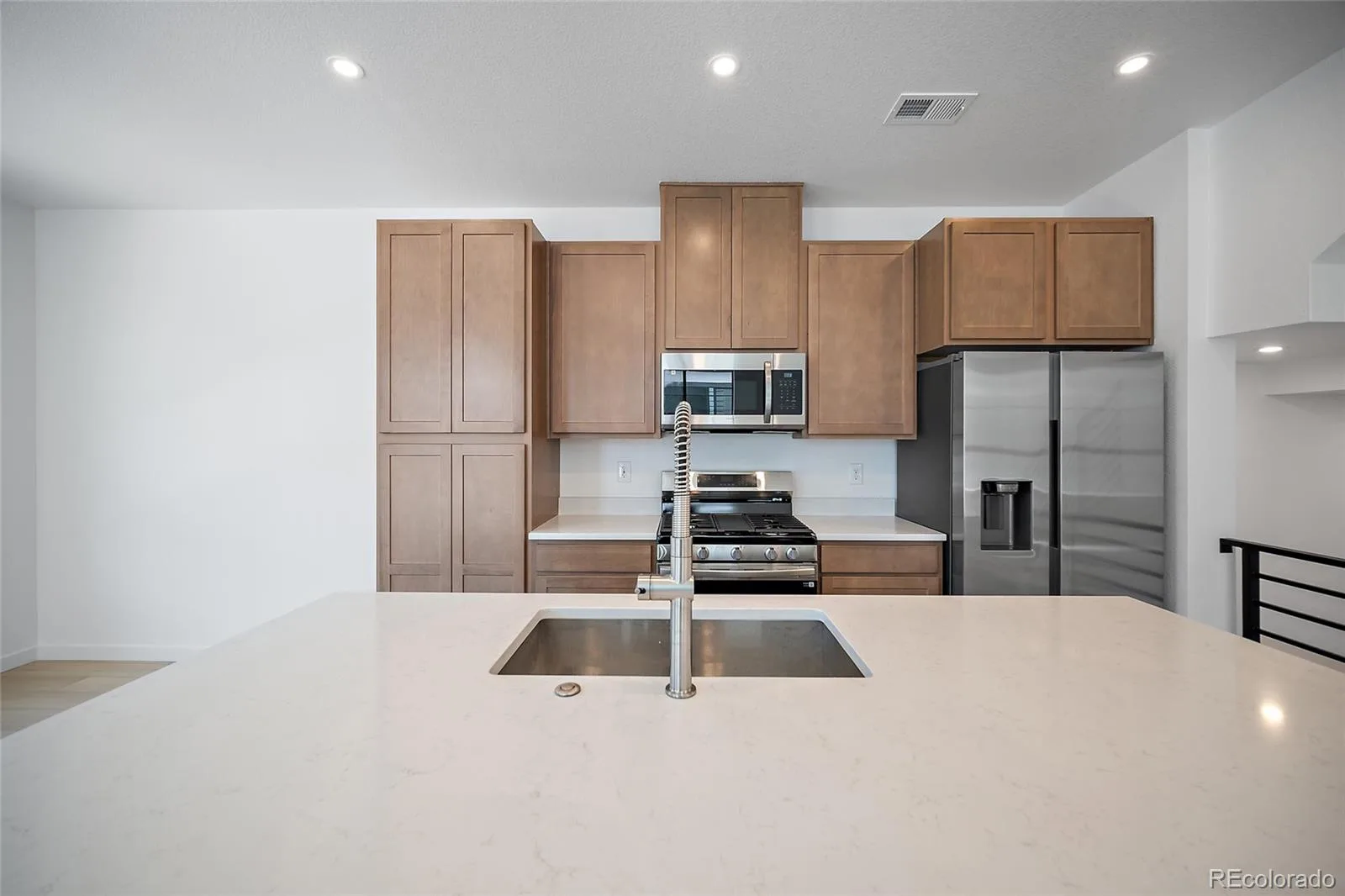 2020 S Holly Street #3 Denver CO 80222 MLS #REC7867127 07172026164509 1600 3