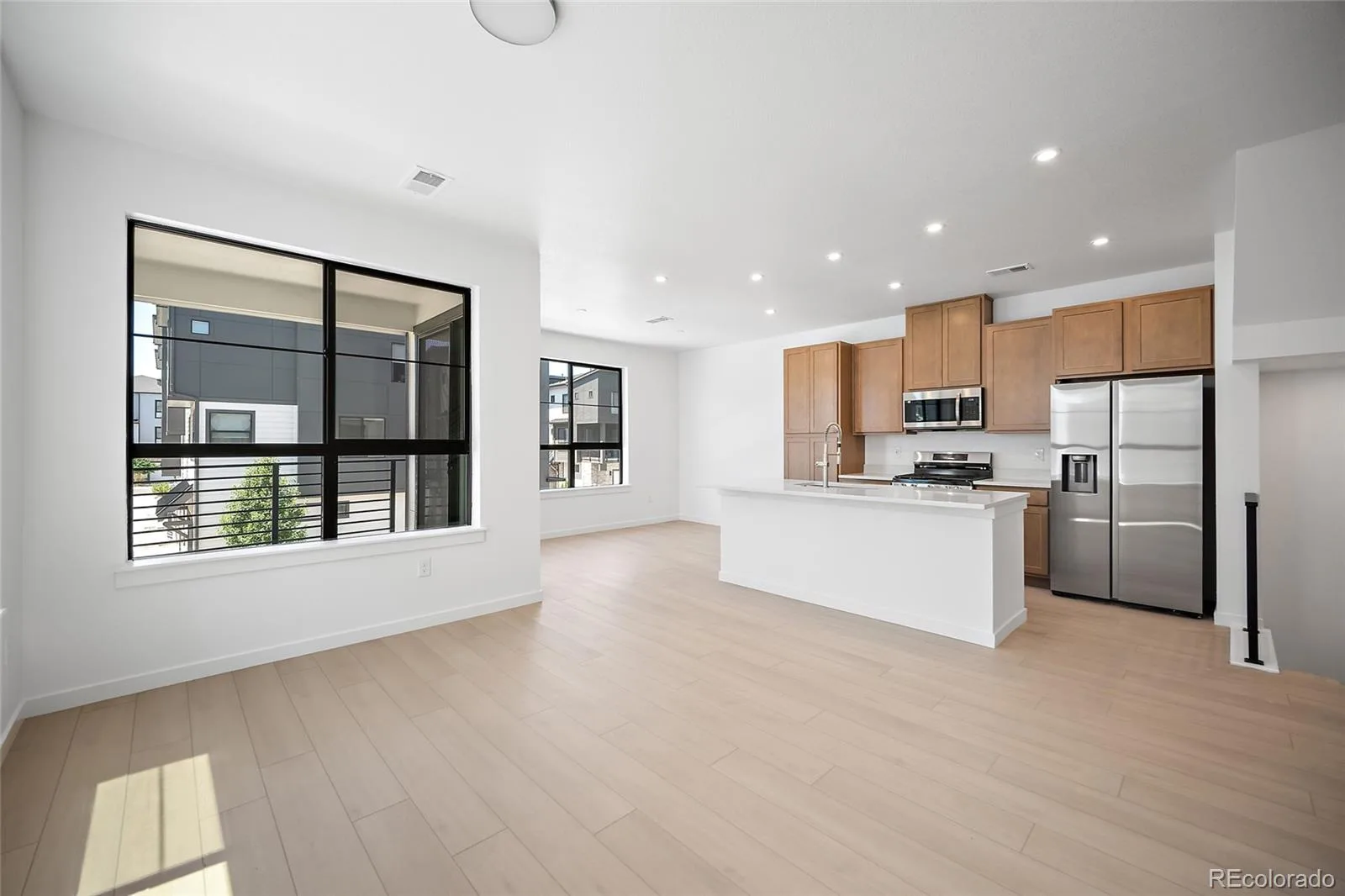 2020 S Holly Street #3 Denver CO 80222 MLS #REC7867127 07172026164509 1600 4
