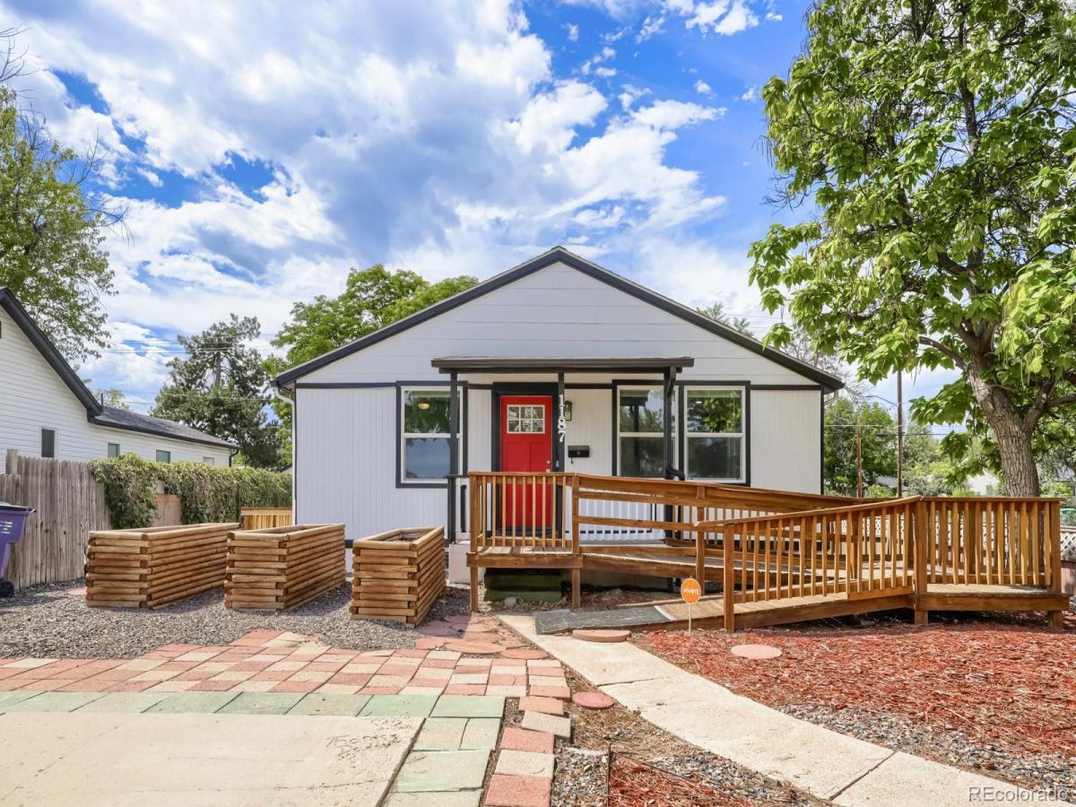 1187 Syracuse Street Denver CO 80220 | MLS #REC7868219 MLS #REC7868219 image #0