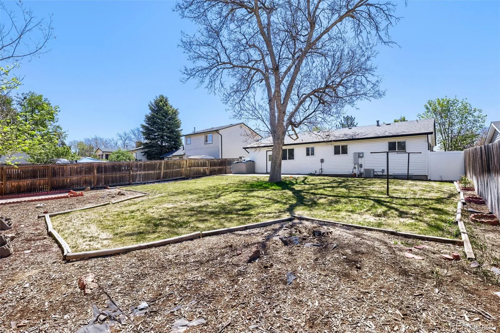 1182 Nucla Street Aurora CO 80011 MLS #REC7868517 05142026220955 1600 27