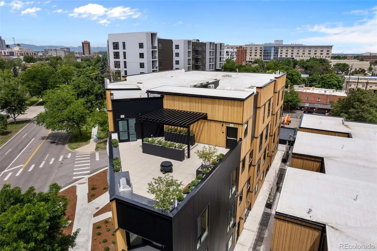 03232026210557 1600 33