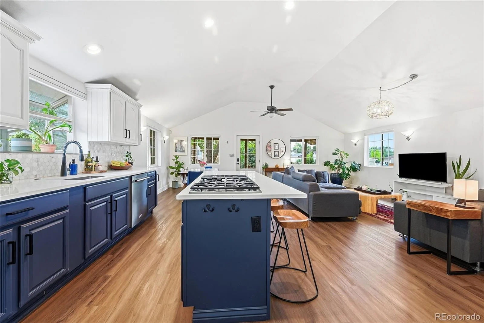 1660 Ingalls Street Lakewood CO 80214 | MLS #REC7870459 08112026153514 1600 10