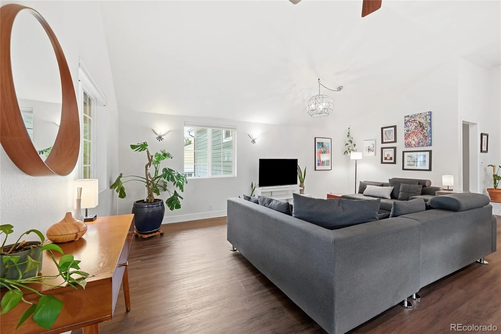 1660 Ingalls Street Lakewood CO 80214 | MLS #REC7870459 08112026153514 1600 11
