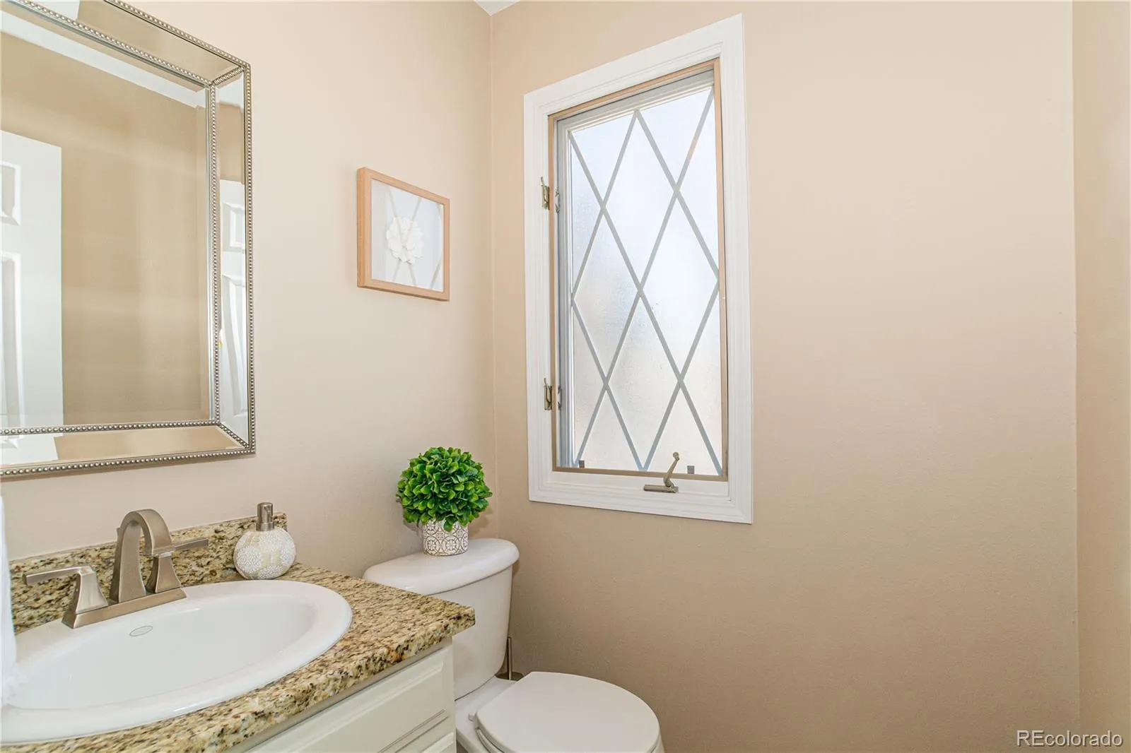 04182026220213 1600 9