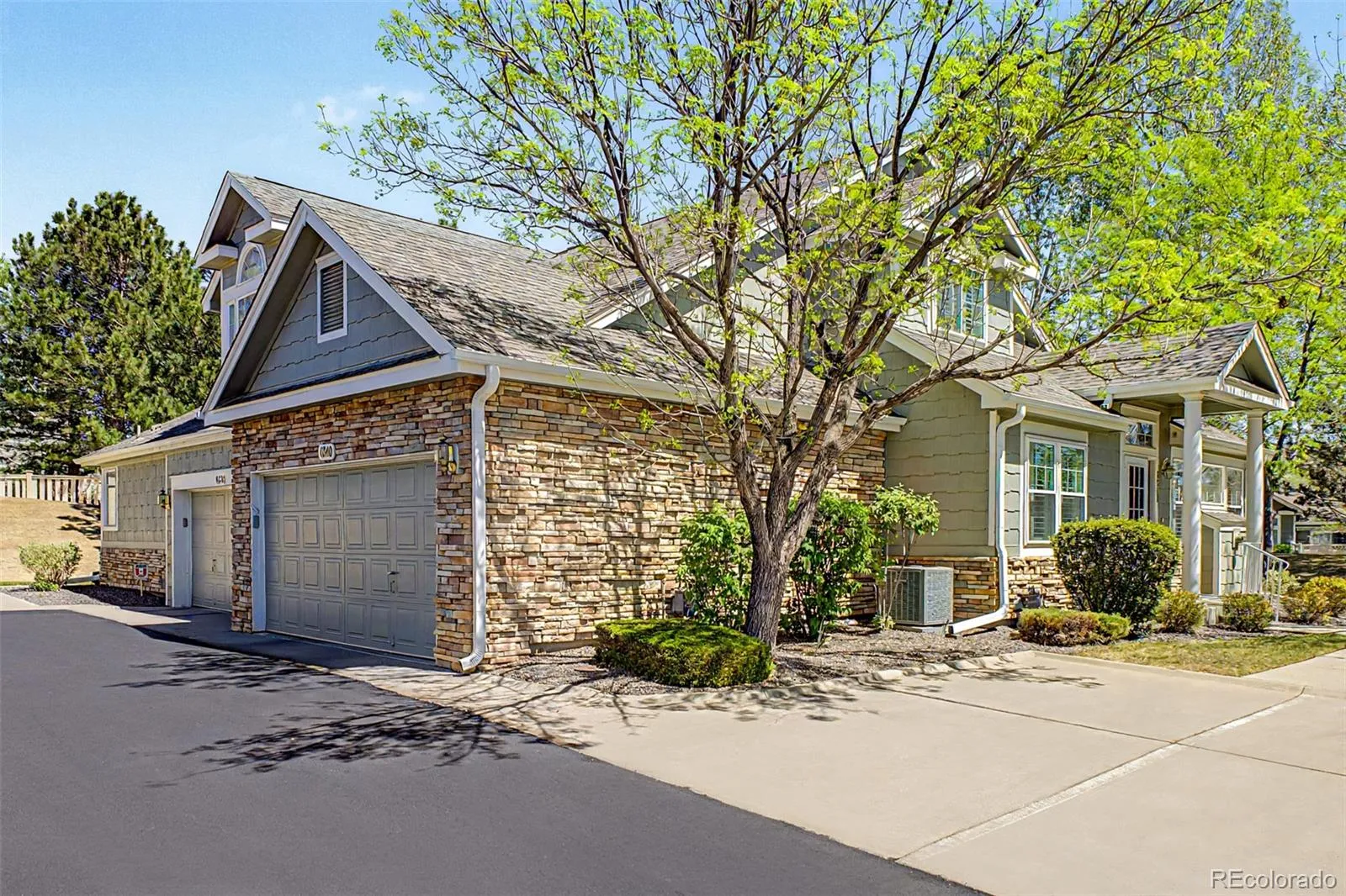 6340 Deframe Way Arvada CO 80004 MLS #REC7871828 04272026173819 1600 1