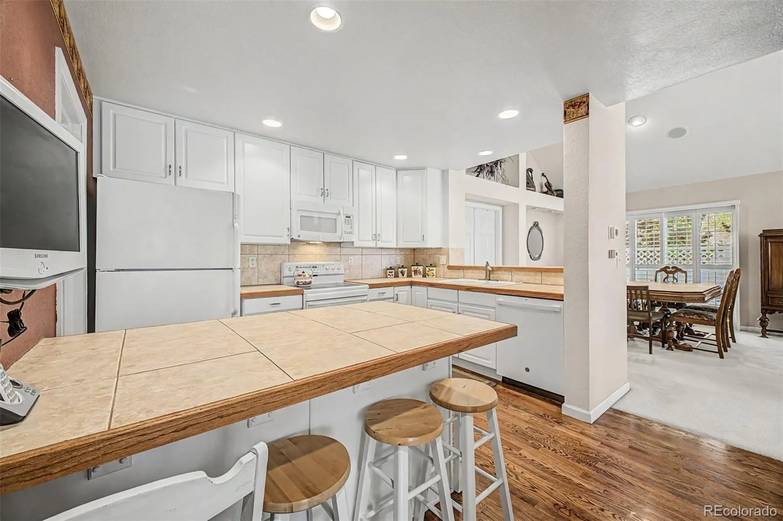 6340 Deframe Way Arvada CO 80004 MLS #REC7871828 04272026173819 1600 12
