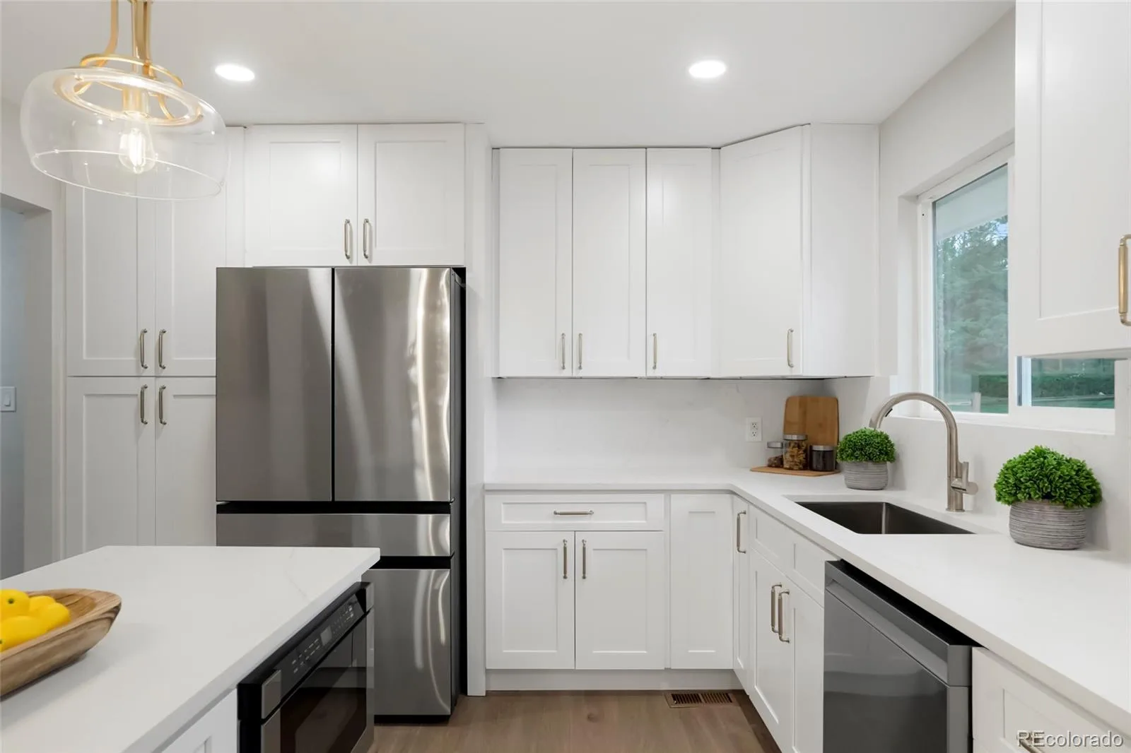 3692 E Briarwood Avenue Littleton CO 80122 | MLS #REC7871840 08292026134247 1600 15