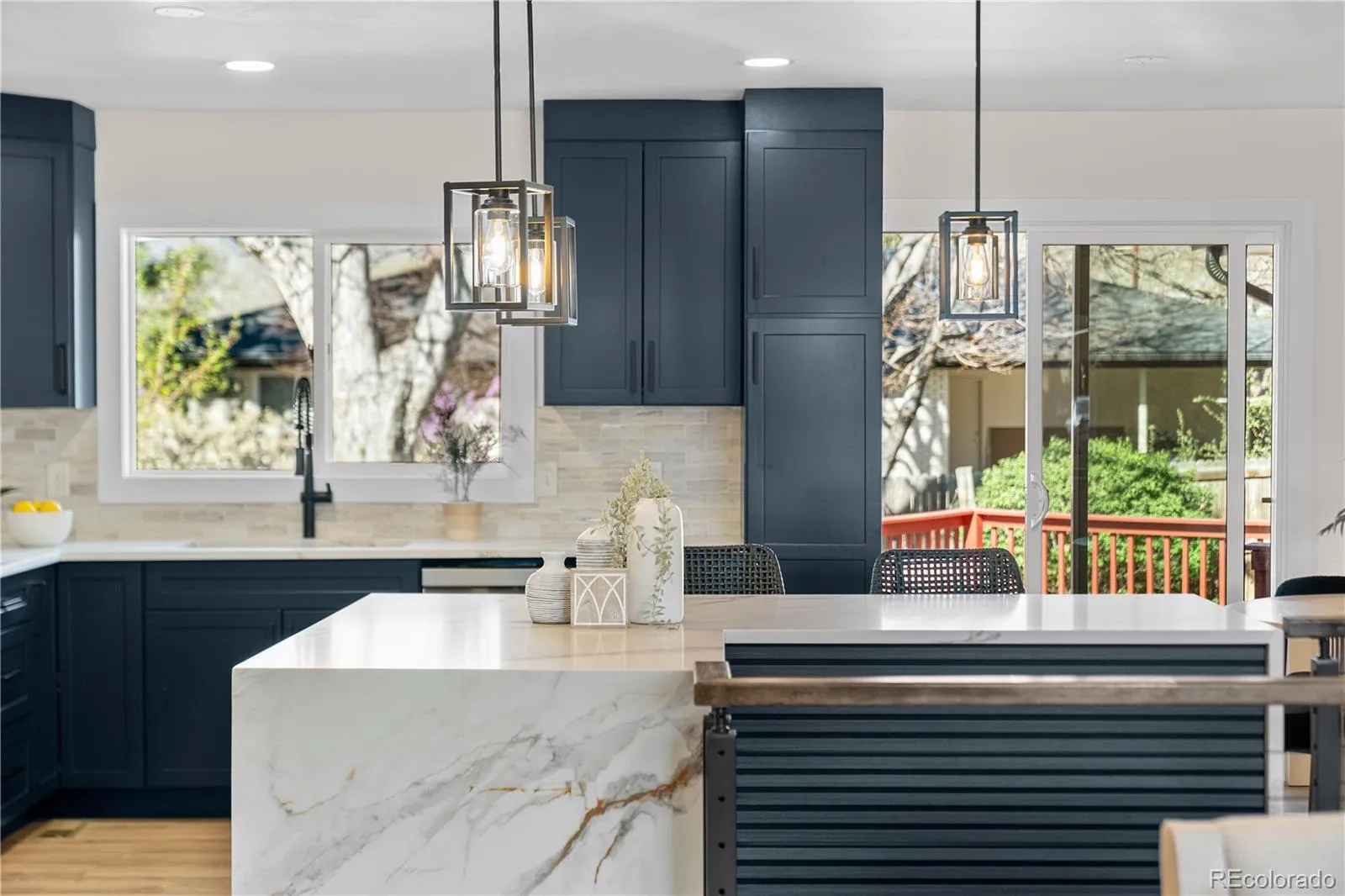 04122026223706 1600 13