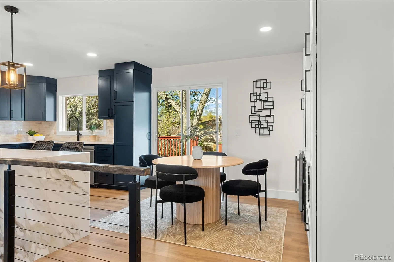 04122026223706 1600 17