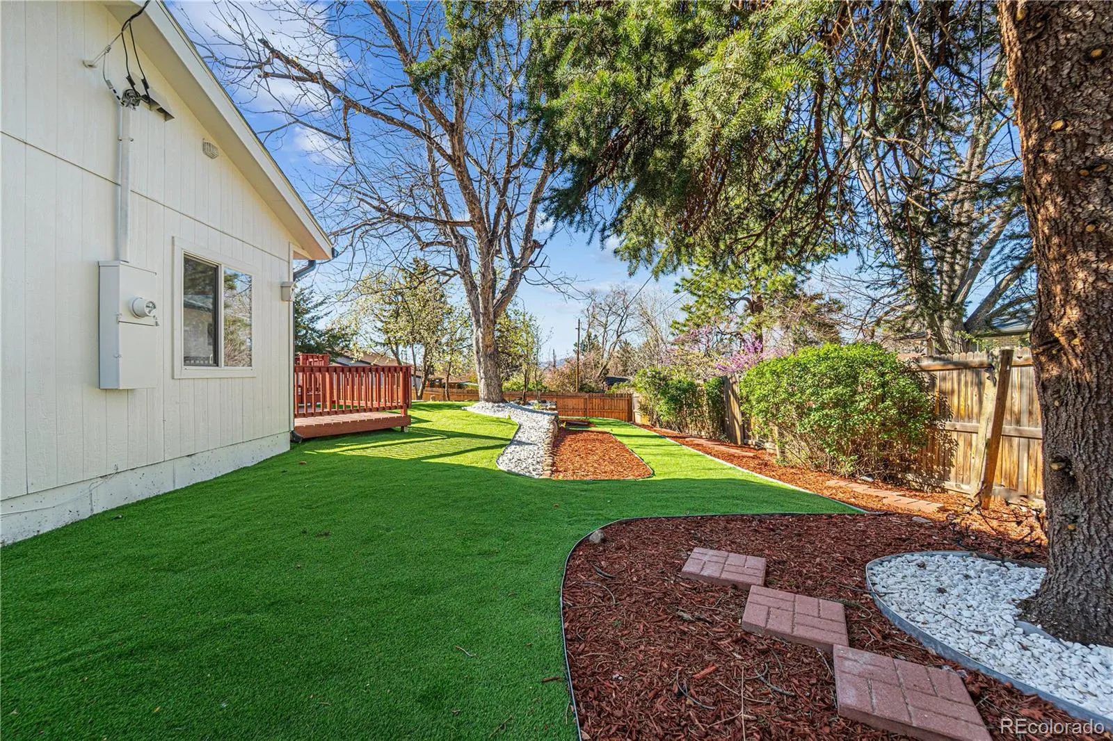 04122026223706 1600 36