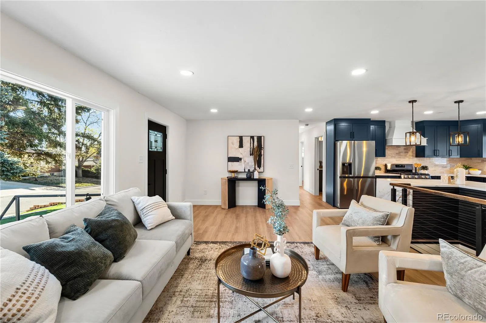 04122026223706 1600 9