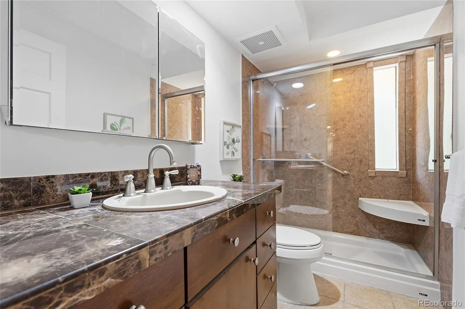 7000 E Quincy Avenue #218 Denver CO 80237 MLS #REC7877958 07022026174149 1600 33