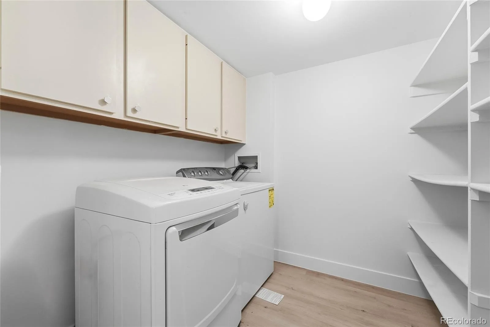 7000 E Quincy Avenue #218 Denver CO 80237 MLS #REC7877958 07022026174149 1600 36