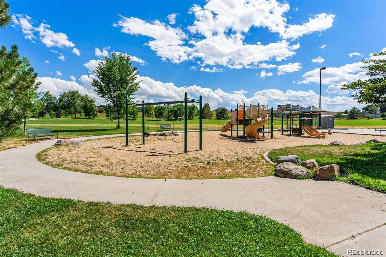 7000 E Quincy Avenue #218 Denver CO 80237 MLS #REC7877958 07022026174149 1600 49
