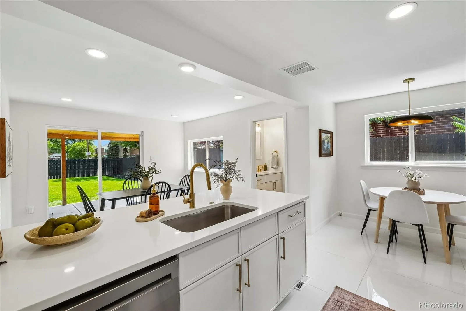 2850 Ivy Street Denver CO 80207 | MLS #REC7879357 08142026163419 1600 18